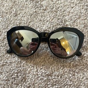 Mirrored Throwin Shade sunglasses